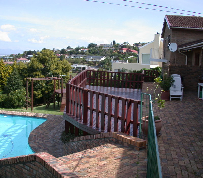 Terrasse und Pool